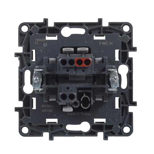 Niloe Step - Przycisk pojedynczy 6 A - Czarny Legrand 863509