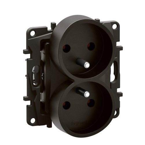 NOWE NILOE - GNIAZDO 2X2P+Z, ZACISKI ŚRUBOWE 16 A - 250 V~ CZARNE - Legrand NP3111BK