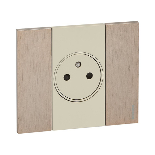 Living Now - Gniazdo 2P+Z-AUTO-2M Bticino K4142A