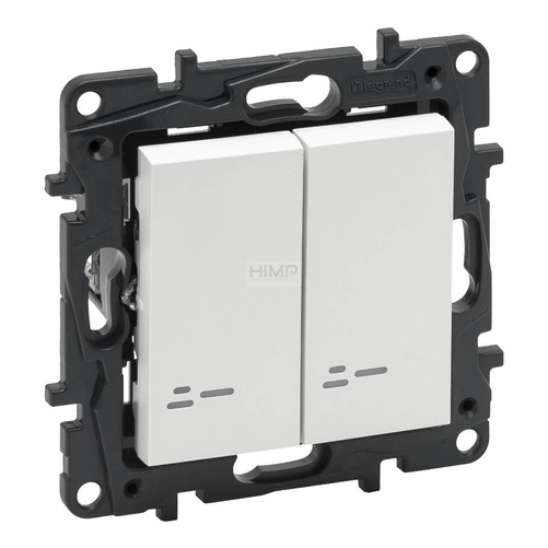 Niloe Step - Łącznik schodowy podwójny podświetlany 10 AX - Biały Legrand 863118