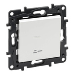 Niloe Step - Łącznik schodowy pojedynczy podświetlany 10 AX - Aluminium Legrand 863316