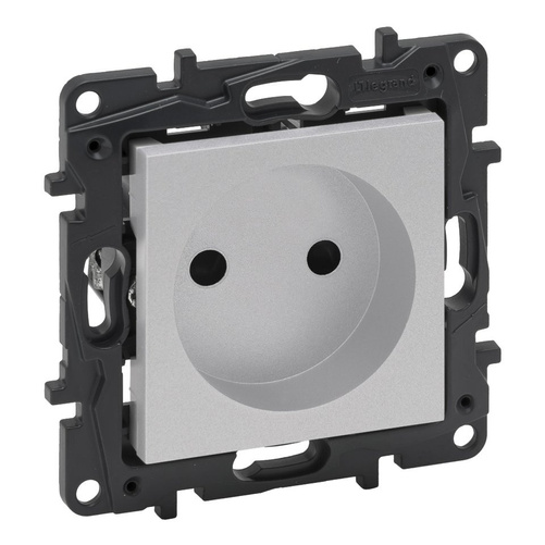 Niloe Step - Gniazdo 2P 16 A - 230 V~ - z przesłoną, zaciski śrubowe - Aluminium Legrand 863319