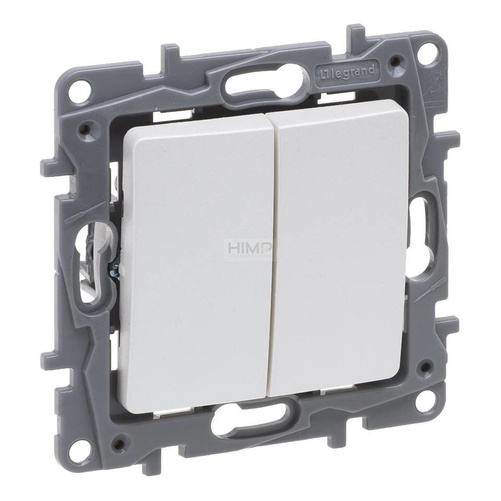 Niloe Selection  - Łącznik schodowy podwójny 10 AX - Perła Legrand 762402