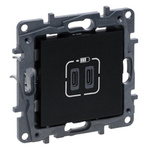 Niloe Step - Podwójne gniazdo ładowania USB typ C+C - 5 V - 3000 mA - Czarne  Legrand 863539
