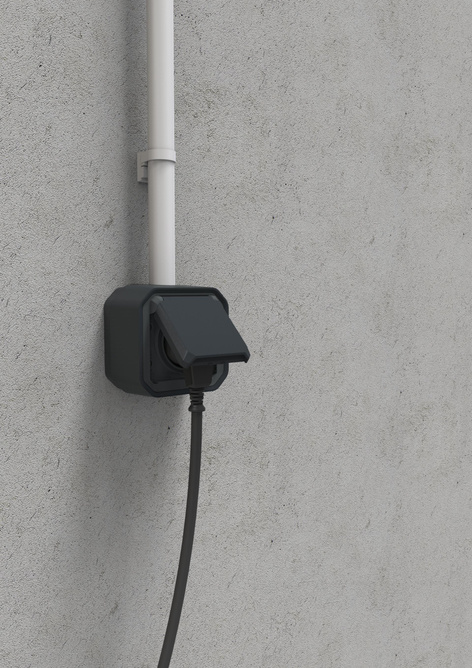 Nowe Plexo - Gniazdo 2P+Z zaciski automatyczne, komplet natynkowy 16A-250V~- antracyt - Legrand 069791L