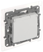 Niloe - Gniazdo 2P+Z - IP44 16 A - 250 V~ - z przesłoną, zaciski śrubowe - Białe Legrand 764537