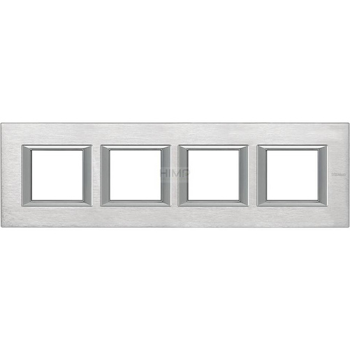 AXOLUTE - Ramka protokątna pozioma 4X2 moduły BRUSHED CHROME Bticino HA4802M4HCR