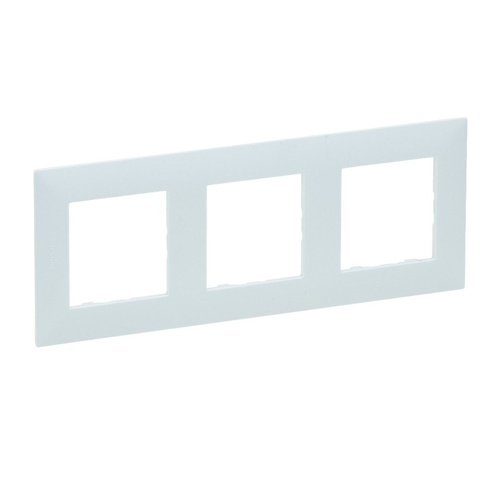 Niloe Step - Ramka Potrójna Miętowa Legrand 863093