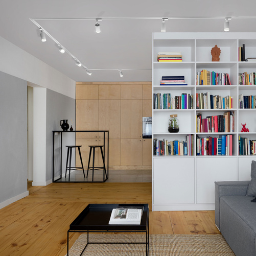 SPS PODTYNK SZYNOPRZEWÓD 3F 2M BIAŁY SPECTRUM