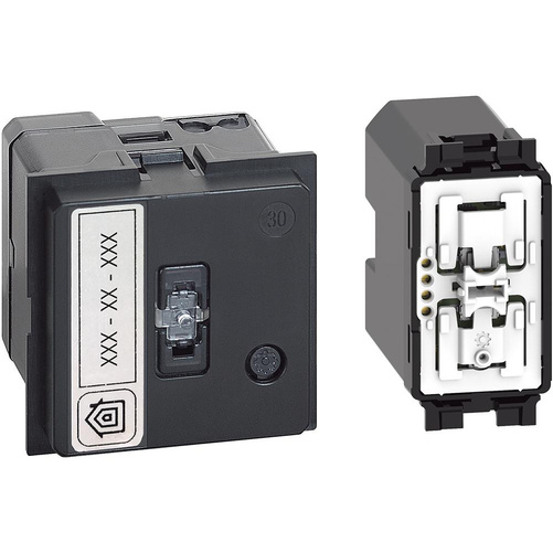 Living Now with Netatmo - Brama z łącznikiem Wyjście/Powrót podtynkowym Legrand K4510C