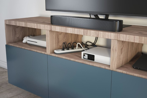 Przedłużacz do telewizora Legrand CZARNY 049430