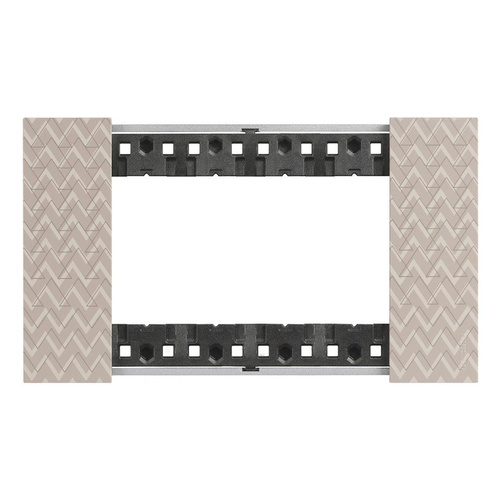 Living Now - Ramka 4M OPTIC Bticino KA4804MM