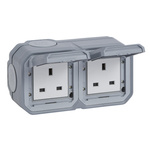 Nowe Plexo - Gniazdo standard brytyjski 2x2P+Z zaciski śrubowe, komplet natynkowy 13A-250V~ - szare - Legrand 069739L