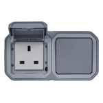 Nowe Plexo - Gniazdo standard brytyjski 2P+Z + łącznik schodowy, komplet natynkowy 16A- 250V~ - szare - Legrand 069750L
